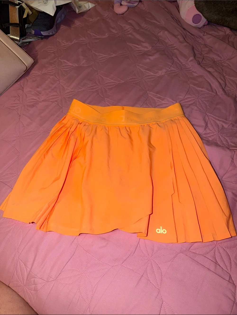 ALO Yoga Women’s Neon Orange Pleated Skirt